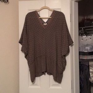 UMGEE Kimono Style Top Size S/M